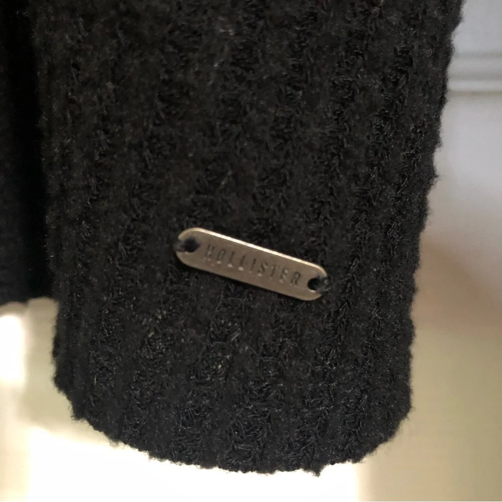 **SOLD**Hollister | open back long sleeve black waffle knit blouse shirt top - Picture 5 of 8